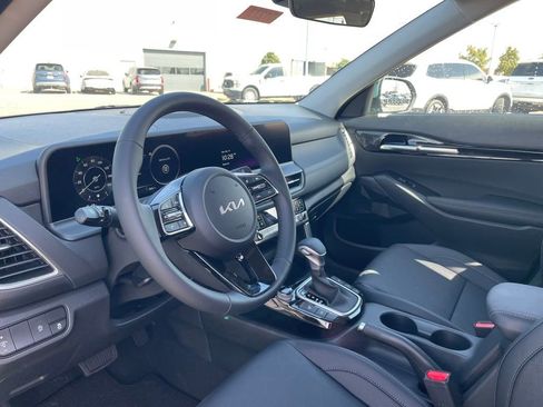 New 2026 Kia Seltos EX image 10