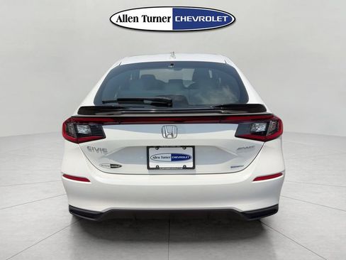 Used 2025 Honda Civic Sport image 5