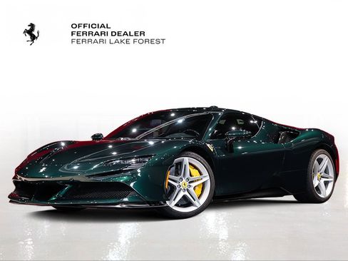 Certified 2023 Ferrari SF90 Stradale Base image 1