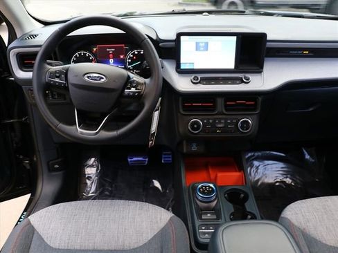 Used 2023 Ford Maverick XLT w/ Equipment Group 300A Standard image 18