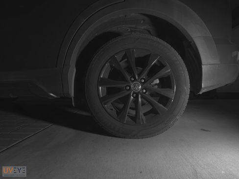 Used 2018 Toyota RAV4 XLE image 8