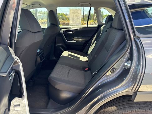 Used 2024 Toyota RAV4 XLE image 9