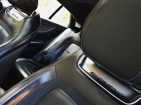 Used 2020 Mercedes-Benz AMG GT 53 w/ Driver Assistance Package image 17