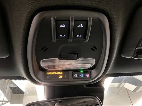 Used 2024 Buick Envista Avenir image 37