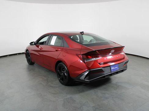Certified 2026 Hyundai Elantra Sport FWD image 4