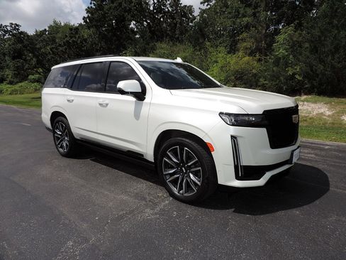 Certified 2023 Cadillac Escalade Sport w/ Touring Package AWD/4WD image 3