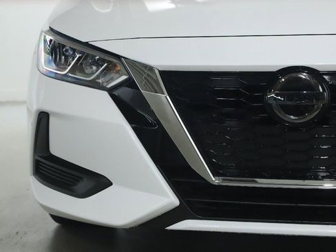 Certified 2023 Nissan Sentra SV image 7