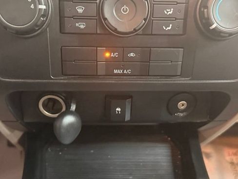 Used 2010 Ford Escape XLS FWD image 15