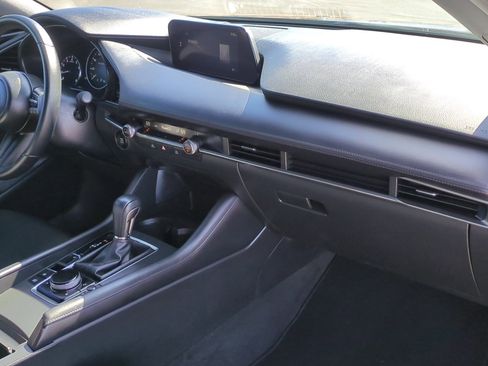Used 2023 MAZDA MAZDA3 s image 32