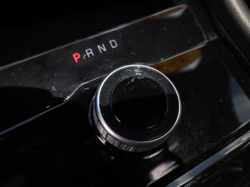 Used 2023 Jeep Grand Cherokee L Laredo RWD image 24