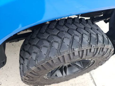 Used 2021 Toyota Tacoma TRD Sport image 6