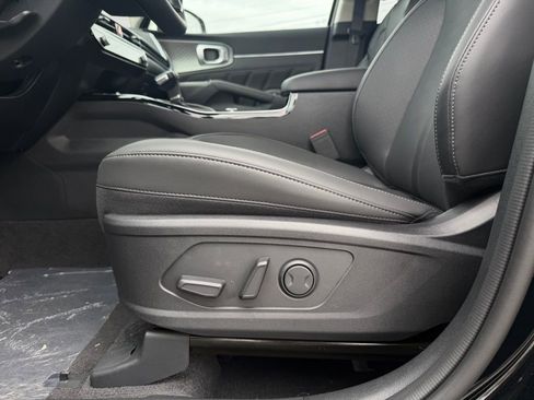 New 2026 Kia Sorento SX FWD image 13