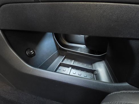 Used 2025 Hyundai Santa Fe Calligraphy image 37