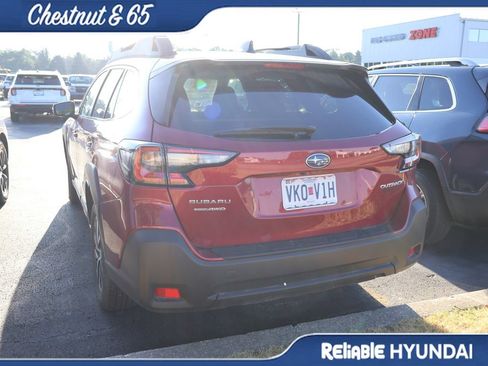 Used 2025 Subaru Outback Premium w/ Popular Package #1A AWD/4WD image 16