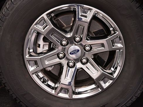 Used 2022 Ford F150 XLT w/ Equipment Group 302A High AWD/4WD image 11