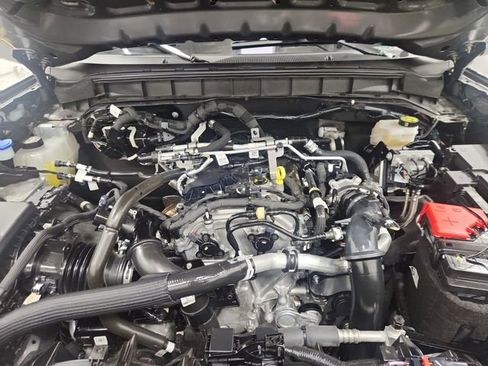 Used 2025 Ford Bronco Big Bend image 18