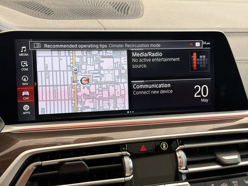 Certified 2022 BMW X5 xDrive40i w/ M Sport Package AWD/4WD image 23
