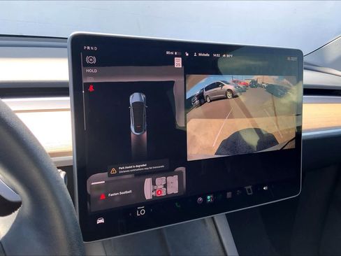 Used 2023 Tesla Model Y Long Range AWD/4WD image 26