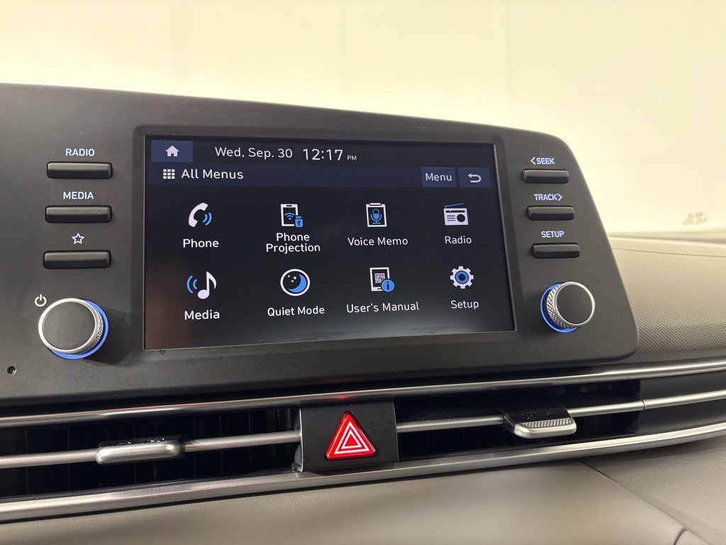 Used 2025 Hyundai Elantra SE FWD image 27