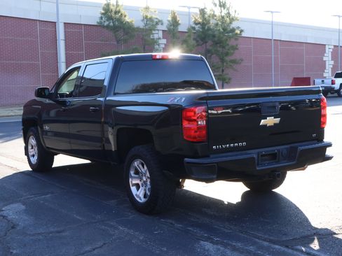 Used 2018 Chevrolet Silverado 1500 LT w/ Texas Edition image 6