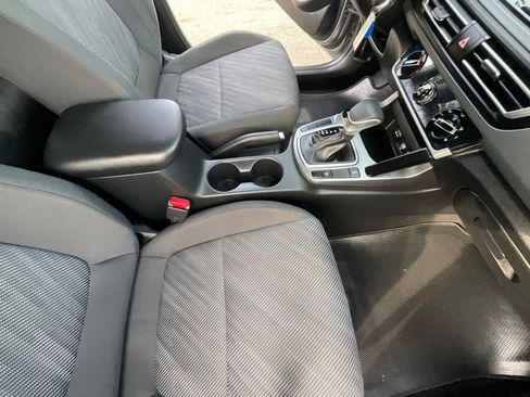 Used 2023 Kia Seltos LX image 32