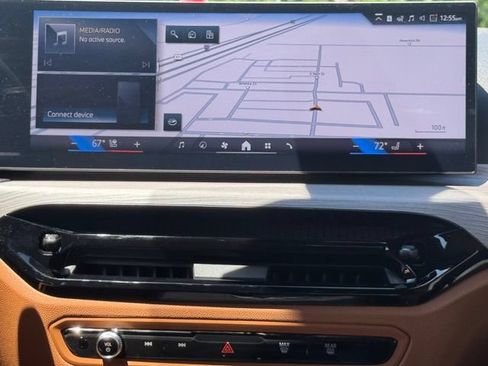 New 2026 BMW 330i xDrive Sedan w/ M Sport Package AWD/4WD image 22