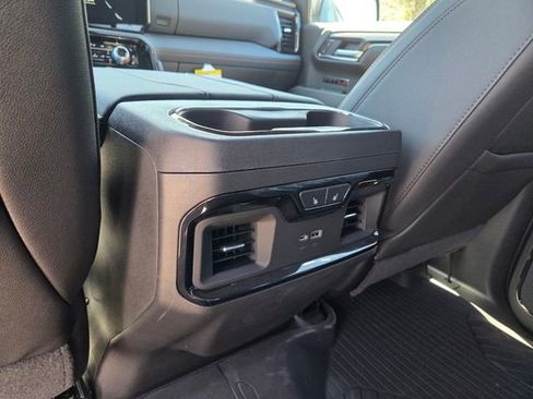 New 2026 GMC Sierra 1500 AT4 w/ AT4 Premium Package AWD/4WD image 8
