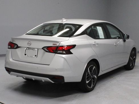 Certified 2024 Nissan Versa SR FWD image 8