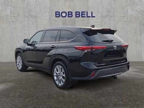 Used 2020 Toyota Highlander Limited AWD/4WD image 3