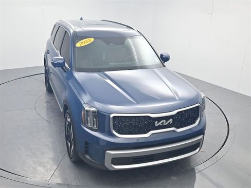 Certified 2023 Kia Telluride EX image 46