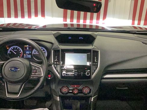 Used 2021 Subaru Forester Premium image 10