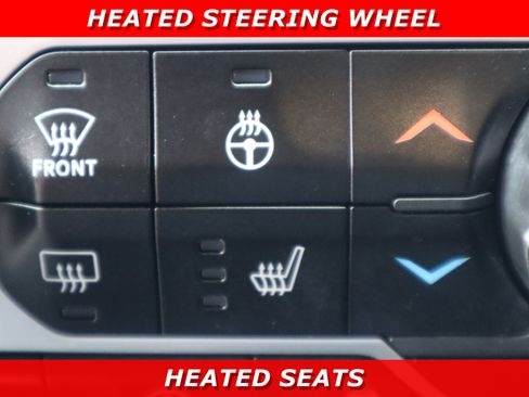 Used 2020 Jeep Wrangler Unlimited Sahara AWD/4WD image 24