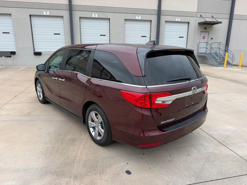 Used 2019 Honda Odyssey EX image 5
