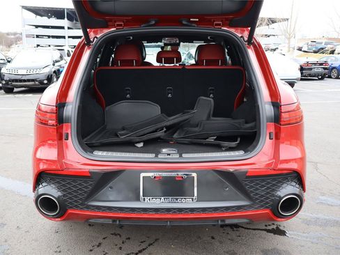 Used 2023 Genesis GV70 2.5T w/ Sport Prestige Package image 5