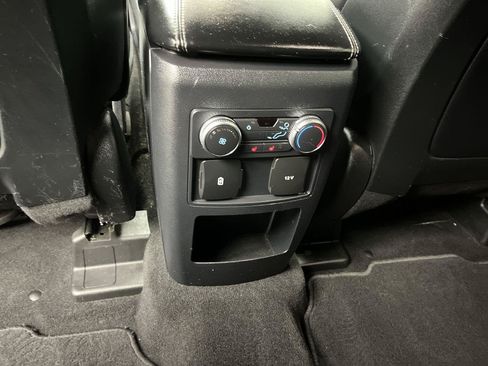 Certified 2020 Ford Explorer XLT w/ Equipment Group 202A AWD/4WD image 13