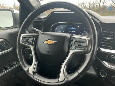 Used 2022 Chevrolet Silverado 1500 LTZ image 21