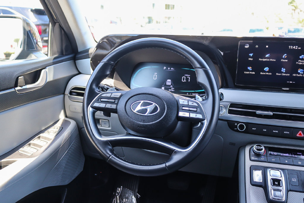 Used 2024 Hyundai Palisade SEL AWD/4WD image 15