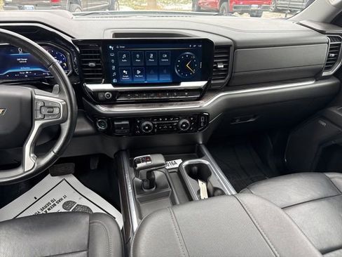 Used 2024 Chevrolet Silverado 1500 LTZ w/ LTZ Premium Package image 17