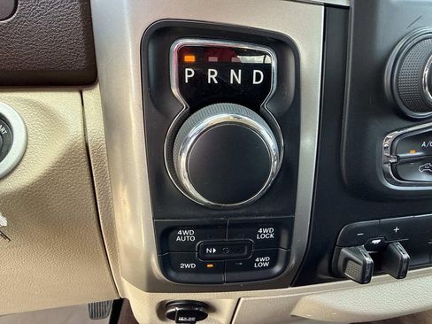 Used 2017 RAM 1500 Big Horn AWD/4WD image 30