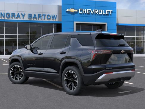 New 2027 Chevrolet Equinox LT w/ Convenience Package II FWD image 4