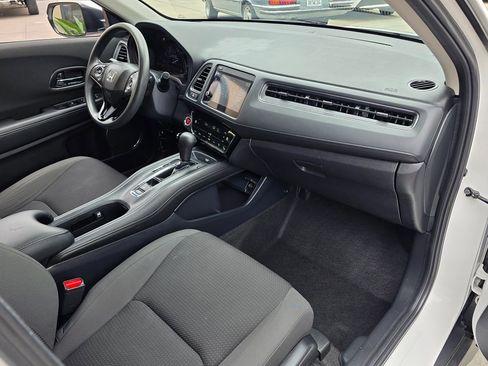 Used 2022 Honda HR-V EX image 13