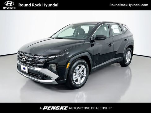 New 2026 Hyundai Tucson SE image 1