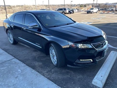 Used 2015 Chevrolet Impala LTZ image 2