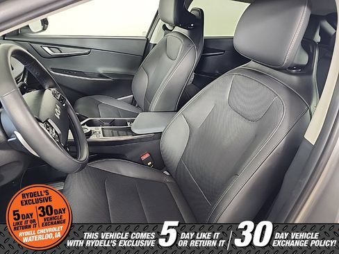 Used 2024 Kia EV6 Wind image 17