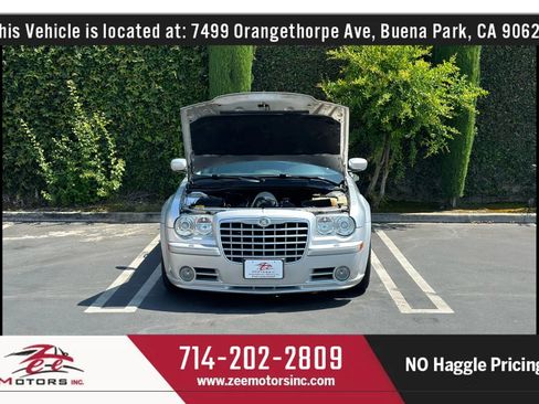 Used 2005 Chrysler 300 SRT8 w/ SRT Option Group II image 15