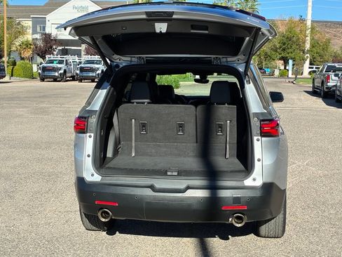 Used 2022 Chevrolet Traverse RS AWD/4WD image 6