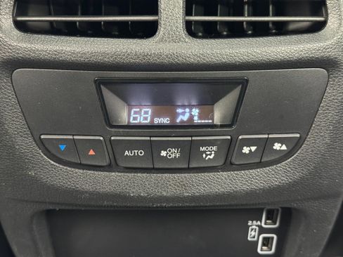 Used 2022 Honda Pilot Special Edition image 32