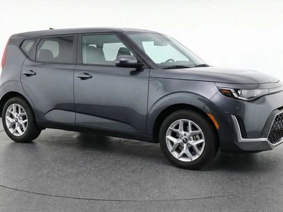 Used 2025 Kia Soul LX w/ LX Technology Package