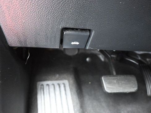 Used 2019 Ford Ranger Lariat w/ Equipment Group 501A Mid image 28