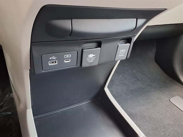 New 2026 Honda Odyssey Touring image 5